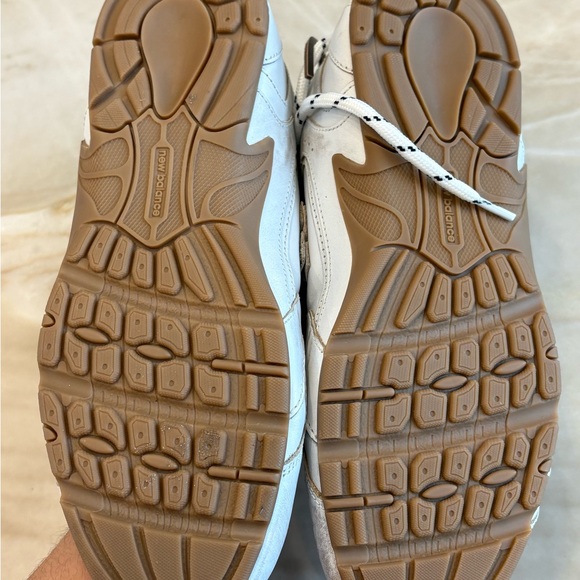 New MiuMiu New Balance Colab sneakers size 9 - Picture 4 of 4